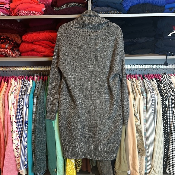 Cotton On gray and white long open front cardigan size XS - Picture 3 of 3